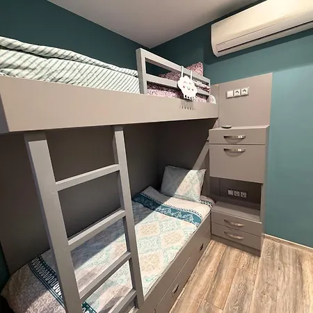The Cozy 2bd In * Burgas City